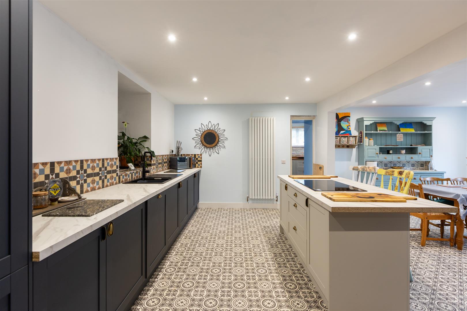 Hebron Road, Clydach, Swansea, SA6 5EJ